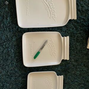 Mason White Embossed Food Service Trays